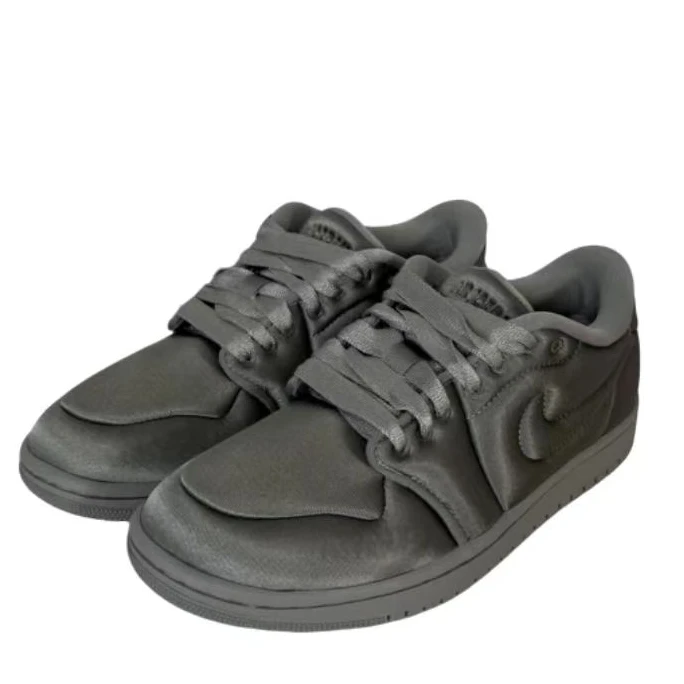 Nike/耐克AirJordan1女子低帮板鞋HF3969-002欧若风