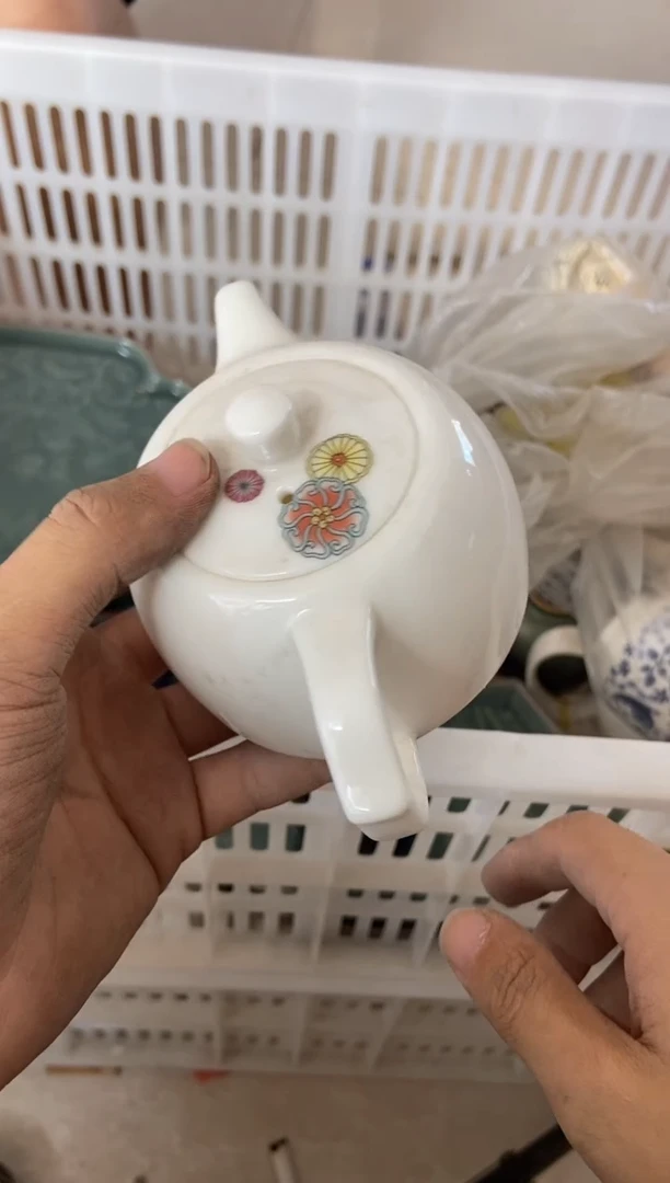 无运费险有瑕疵的摄影的产品有使用过的痕迹有点脏介意勿拍
