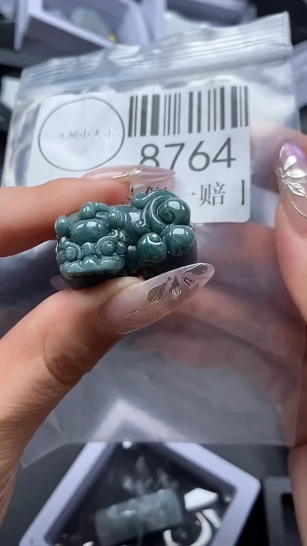 吊坠(不含链)未镶嵌翡翠8764
