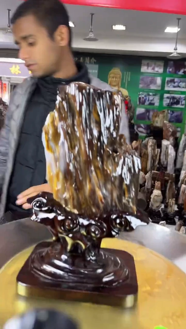 缅甸天然树化玉摆件