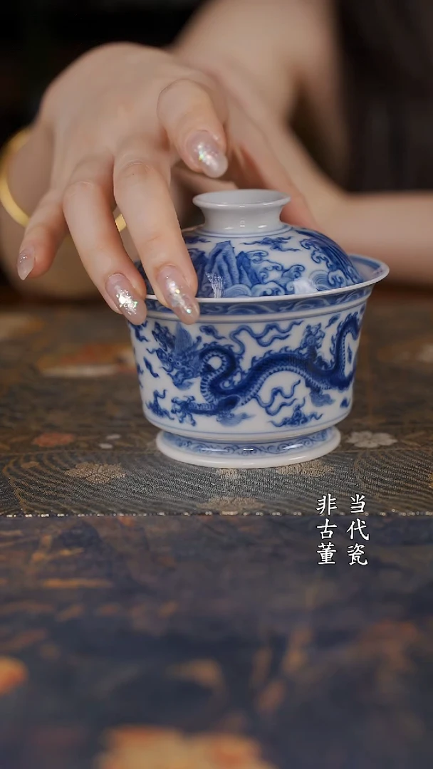 望月怀古海水双龙马蹄盖碗