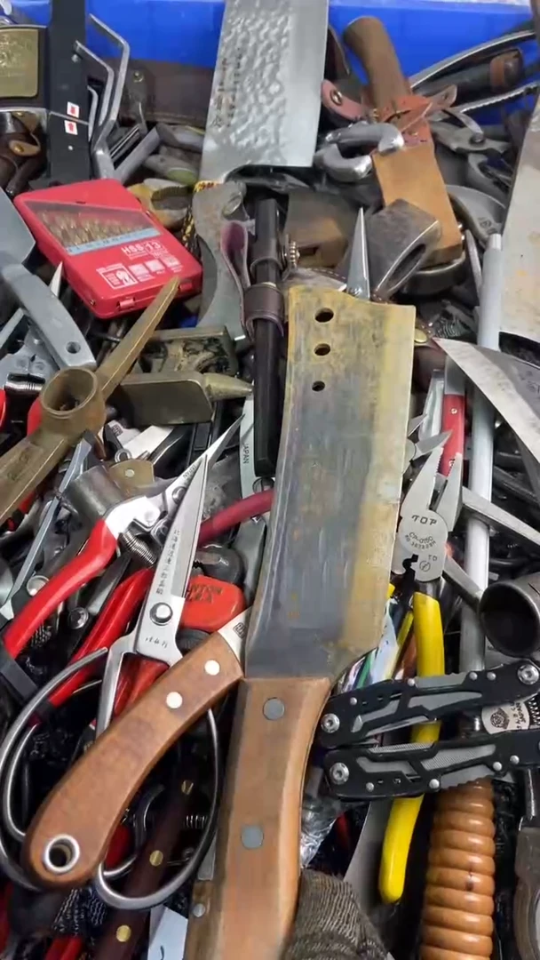 酱**铁五金园艺农具厨具工具闪购