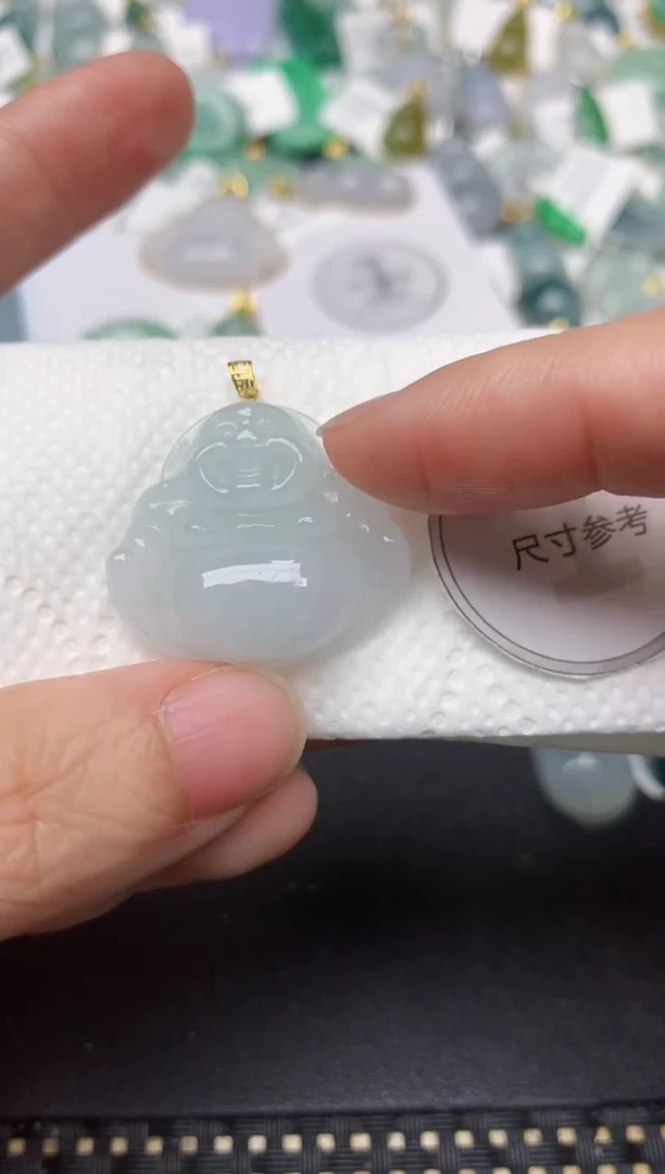 颈饰18K金镶嵌翡翠天然缅甸A货翡翠