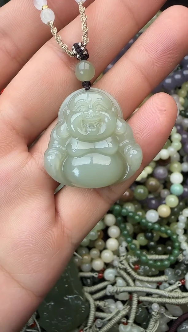 颈饰未镶嵌和田玉拍一发一