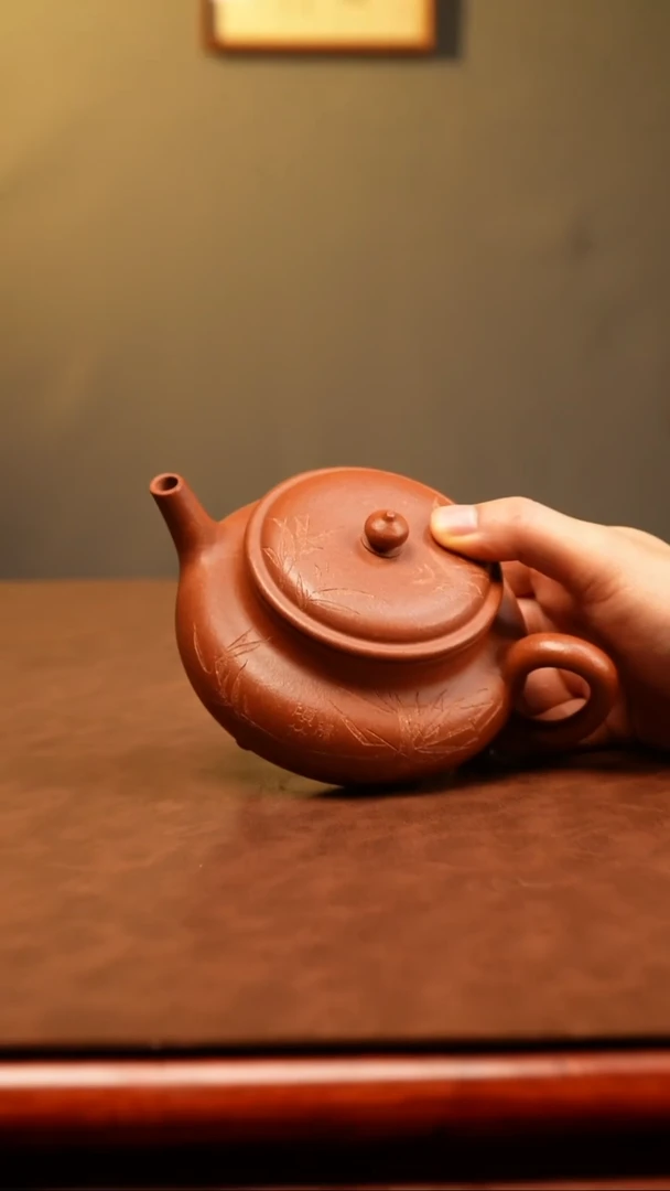 茶壶紫砂JH11797三足忘忧刻竹降坡泥全手