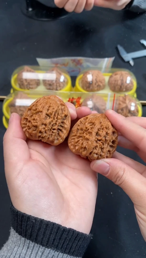 把件文玩核桃南疆石41尺Z758