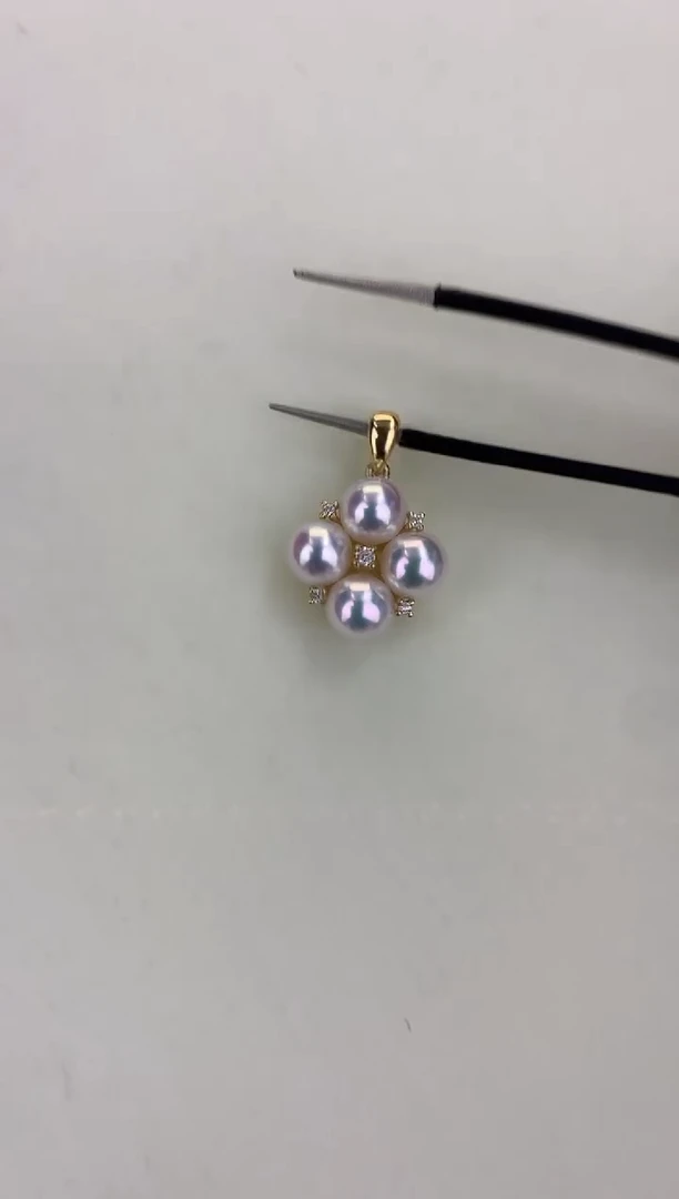 18K金镶嵌DA海水珍珠 GD170 5-6 四叶草吊坠