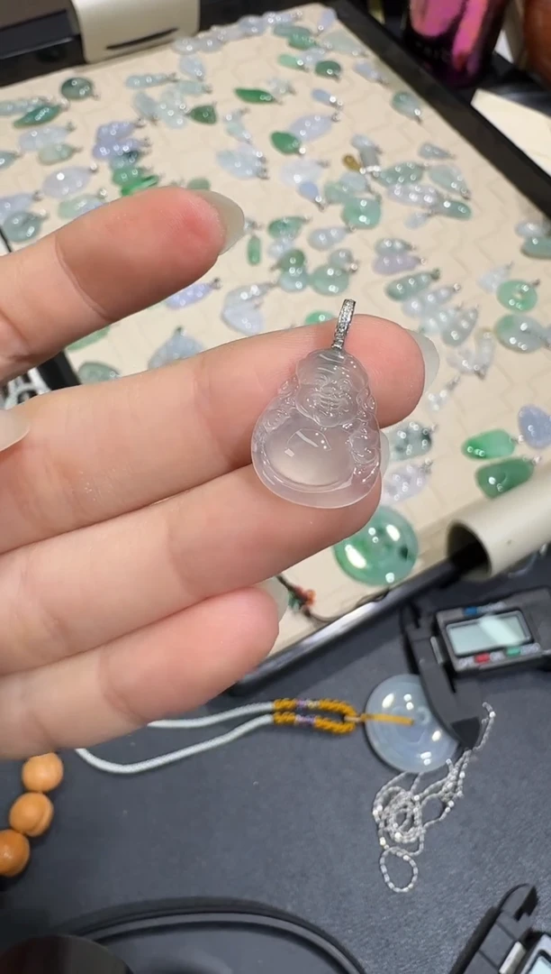 翡翠18K金镶嵌颈饰X0708-1501-221