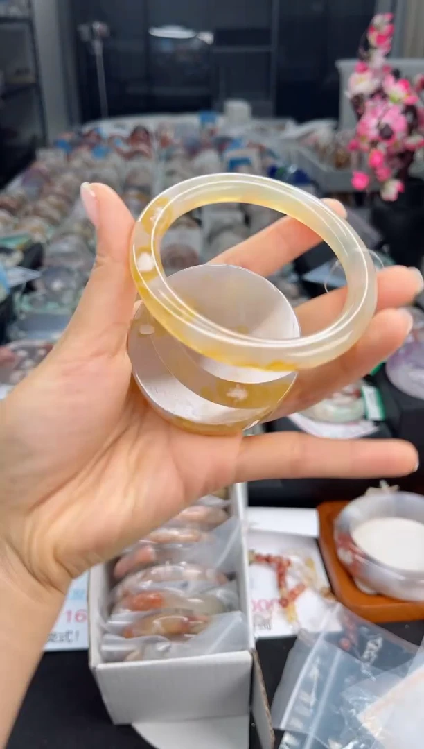 石英质玉手镯未镶嵌63圈口（赠送镯心）6360002