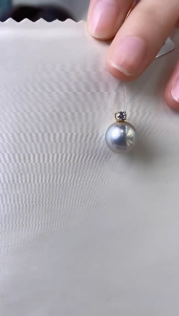 【闪购商品】海水珍珠吊坠(不含链)18K金镶嵌10-11澳白珍珠吊坠