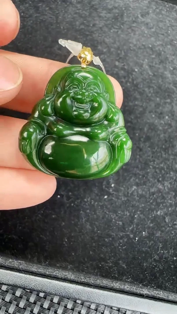 和田玉18K金镶嵌颈饰佛公