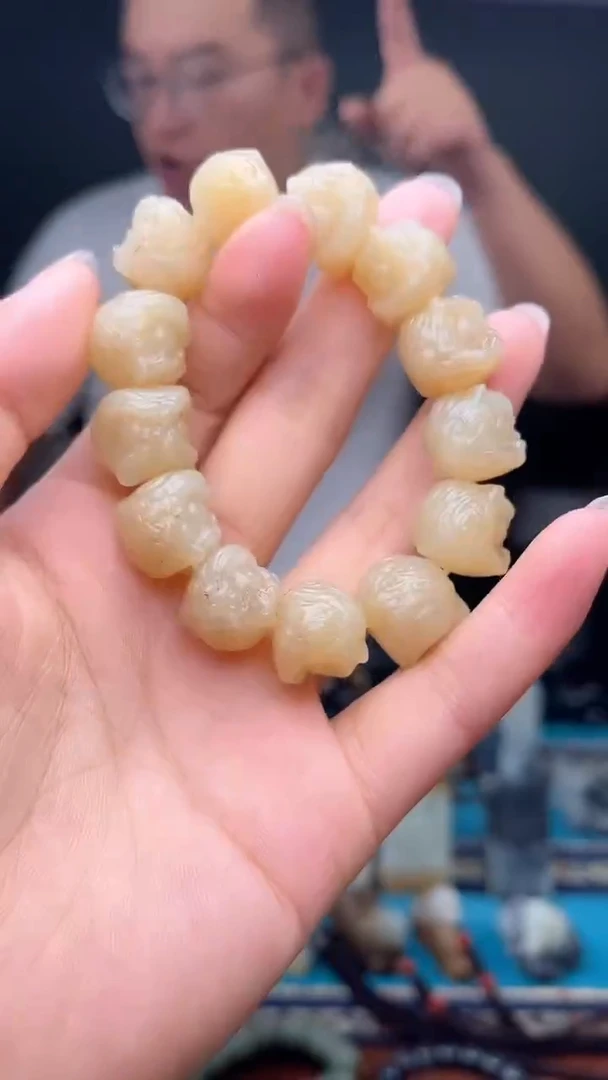 未镶嵌和田玉挂件1