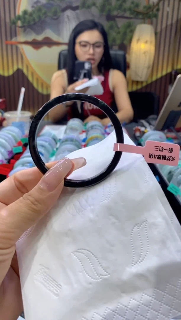 翡翠手镯未镶嵌00006590