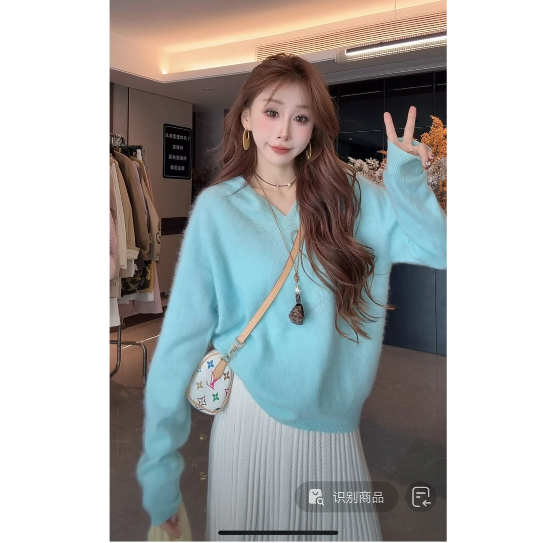XQ3730#慵懒风连帽V领长袖套头保暖毛衣女新款宽松软糯上衣