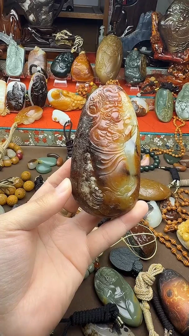 未镶嵌和田玉把件z****g黄沁钟馗