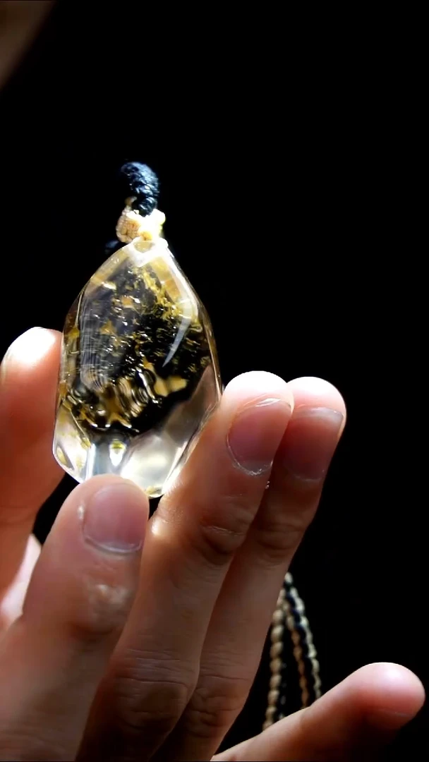 吊坠(赠链)未镶嵌水晶水晶