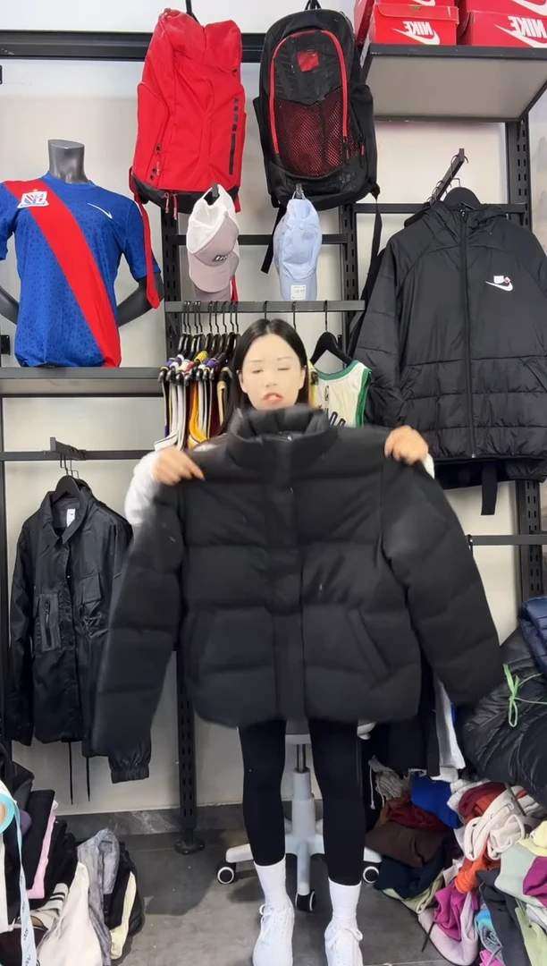 551·编码 瑕疵款直播间过款为准 尺码·175