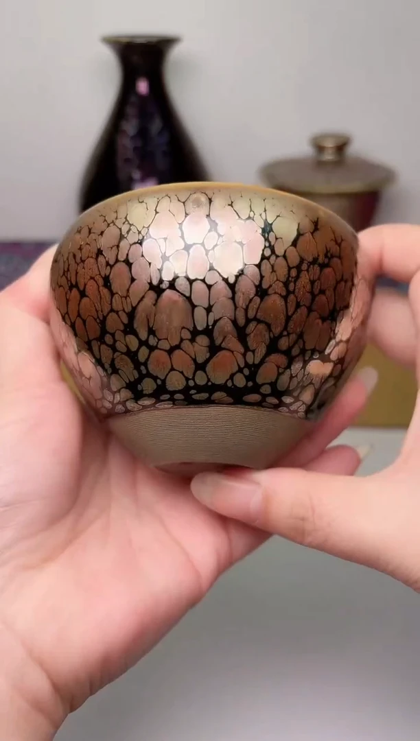 【闪购商品】茶盏春申阁福利1只，微瑕无足