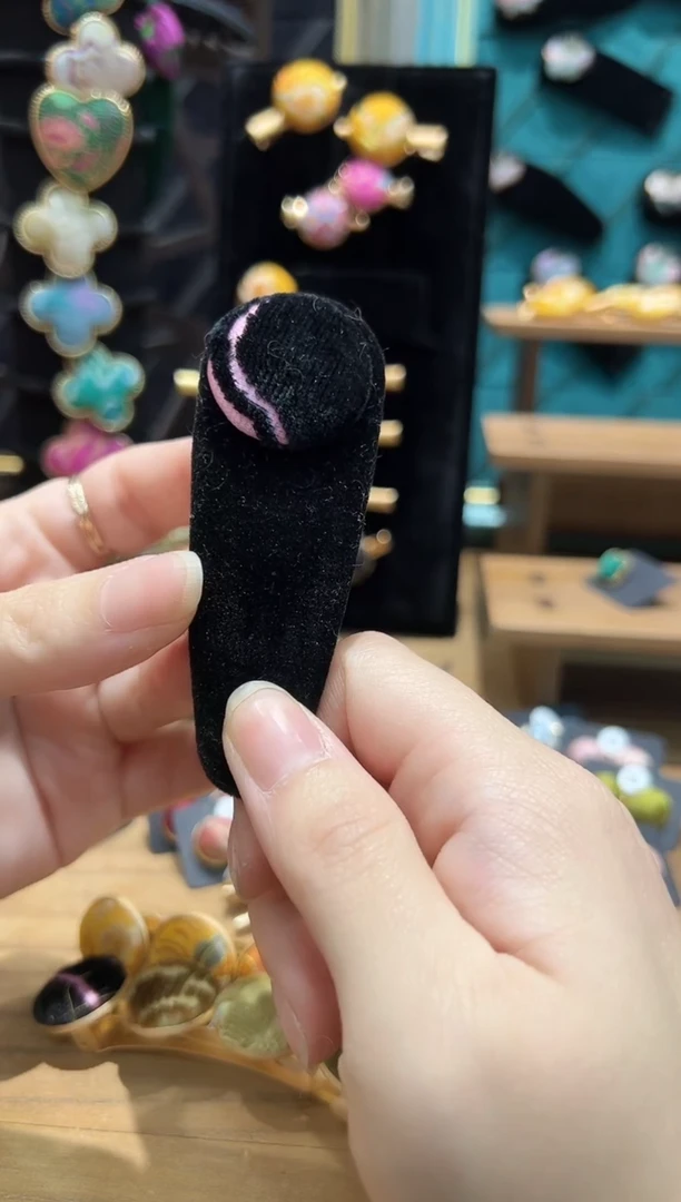 【闪购商品】【孤品车2.22】黑粉色漳绒丝绒掰掰夹