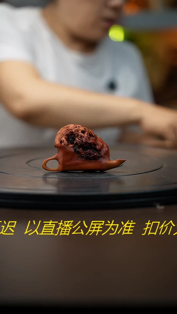 木木雕款一***雨云南黑果木手把