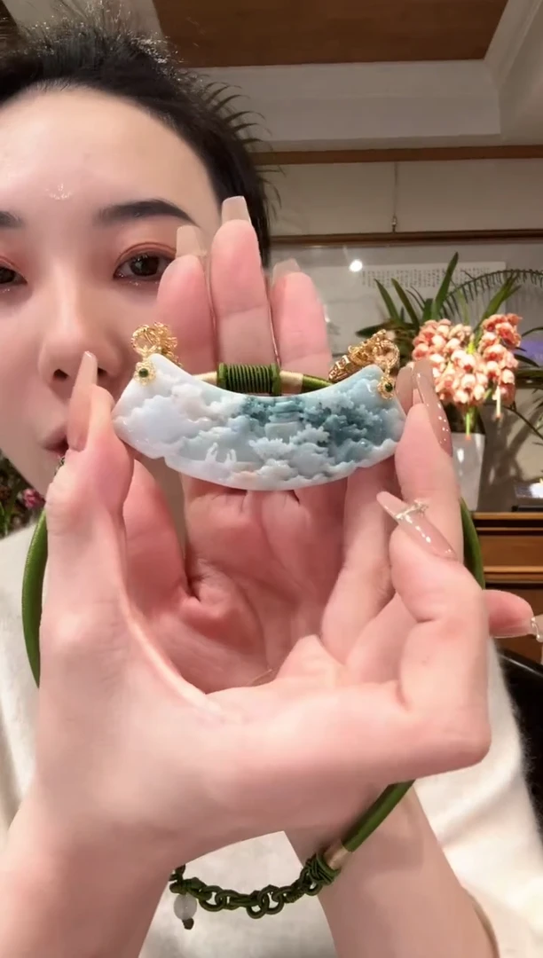 【闪购商品】翡翠颈饰未镶嵌国风