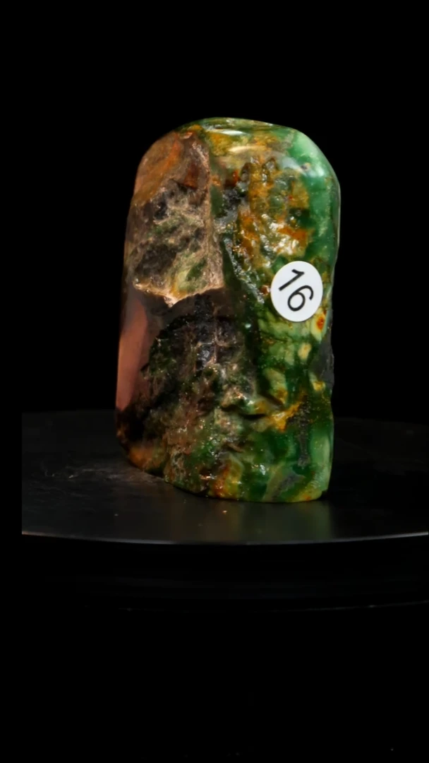 昌化石源头绿稀少品种