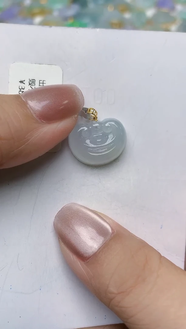 翡翠18K金镶嵌颈饰天然缅甸A货翡翠