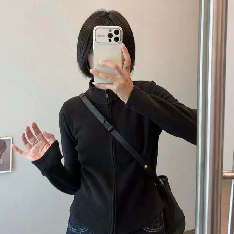 qq瑜伽衣时尚秋冬冬季拉链保暖短外套长袖收腰自发热外