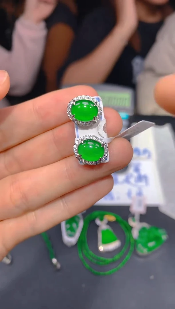 【闪购商品】定制翡翠未镶嵌213多样性发货（发其一）