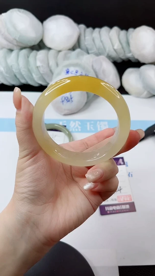 未镶嵌手镯石英质玉多样性发货L304