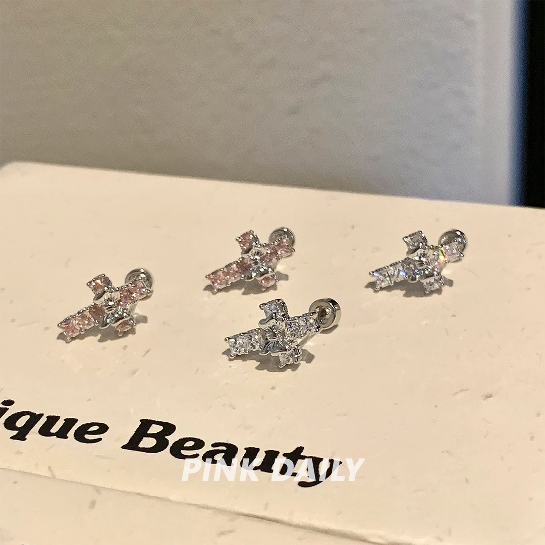 钛钢耳饰 Pink Daily满钻十字架耳骨钉医用钛钢高级感超闪耳蜗钉