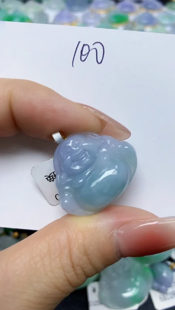 翡翠18K金镶嵌颈饰 天然缅甸翡翠A货