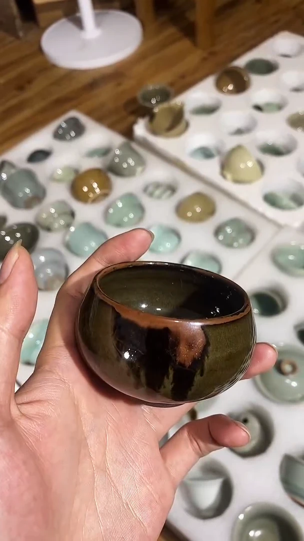 【山隐青瓷】龙窑柴烧杯子 梅子青 点彩 禅定杯  40CC
