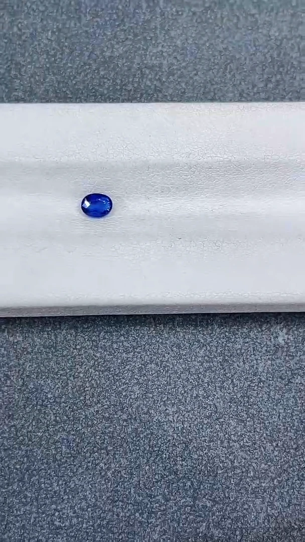 蓝宝石裸石未镶嵌裸石