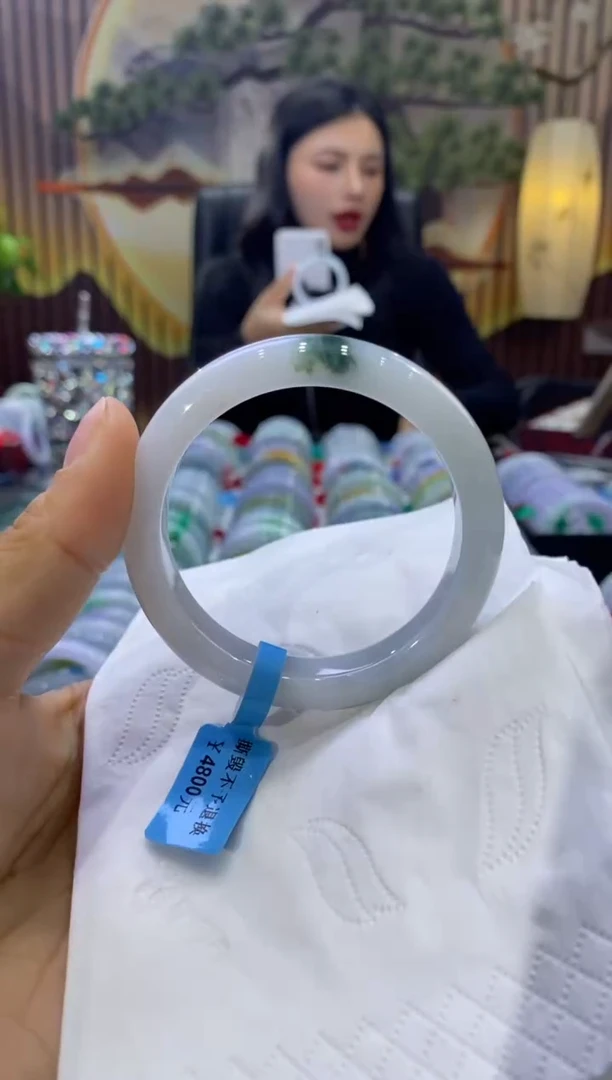 【闪购商品】翡翠手镯未镶嵌多人07730