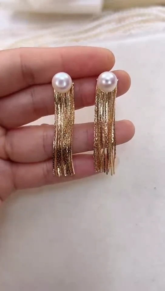 【闪购商品】淡水珍珠耳饰未镶嵌金色流苏