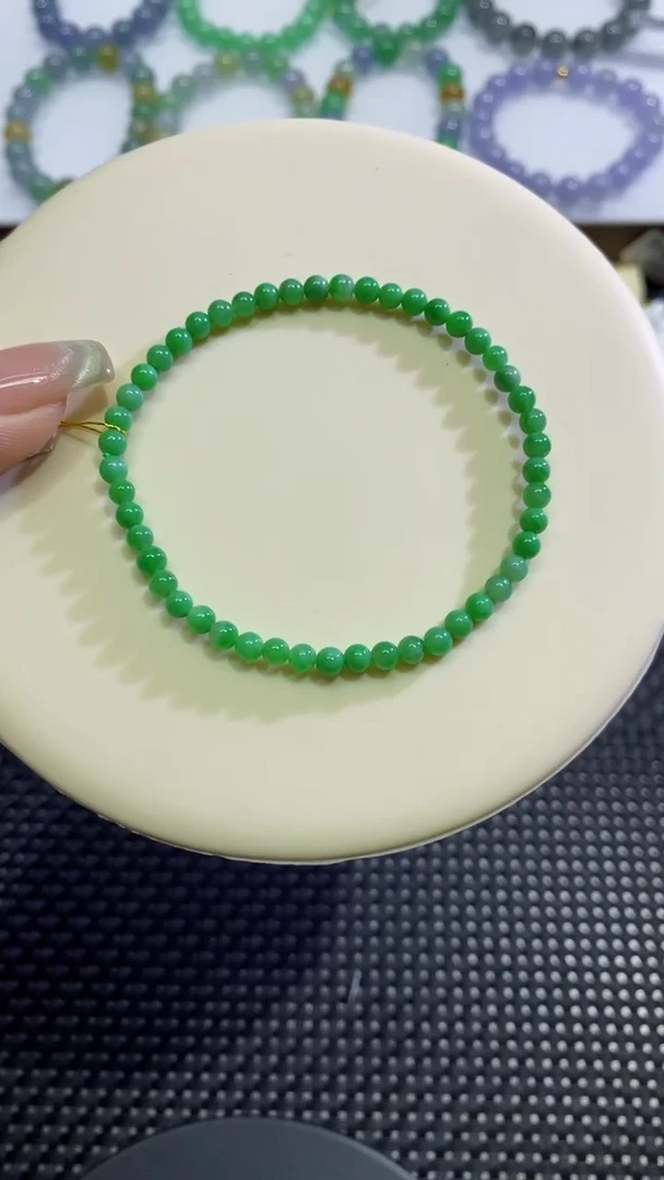 翡翠散珠卡3.7绿小米
