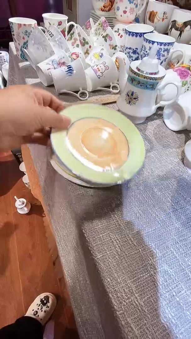 瓷燕*i库存产品默认微瑕介意慎拍