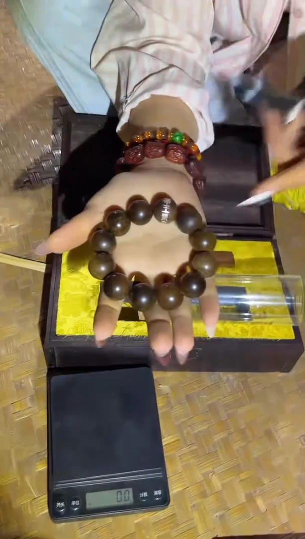 沉香碎屑沉香36贝贝dw梵尘2.0回归盒子贝贝贝