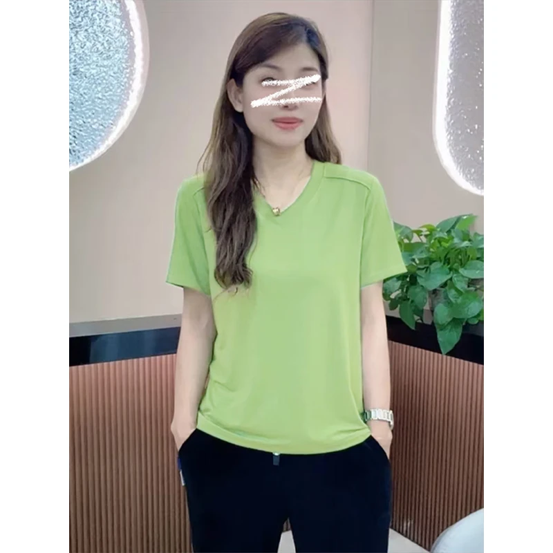 Moses Queen/魔西女王大码v领短袖打底衫女纯色T恤简约宽松遮肚子
