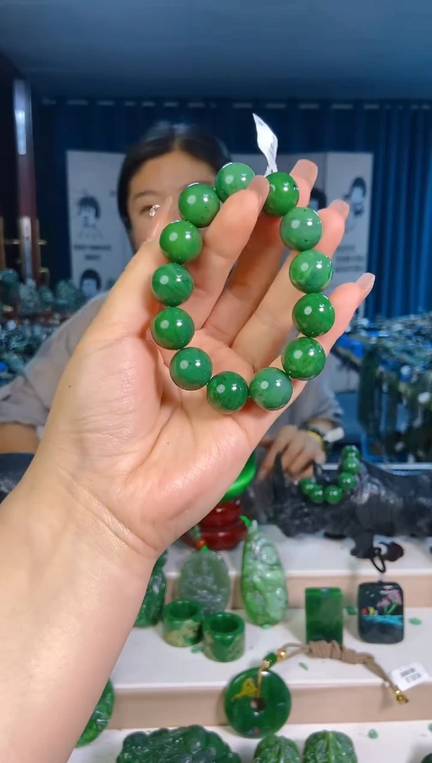 和田玉未镶嵌挂件1