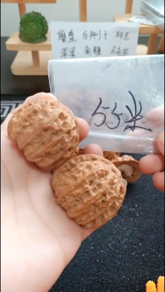吊坠文玩核桃白狮子