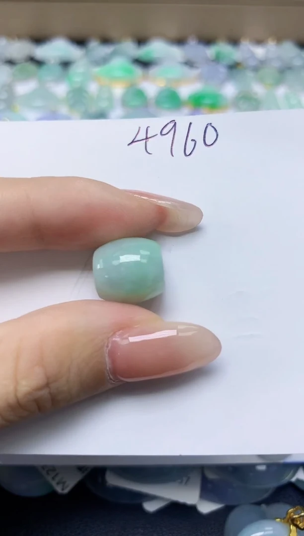 翡翠未镶嵌颈饰天然缅甸翡翠A货