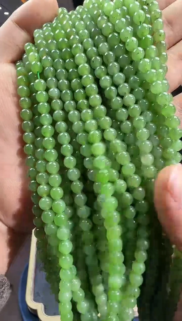 未镶嵌和田玉挂件【陆104】43 gx 多样性发其一