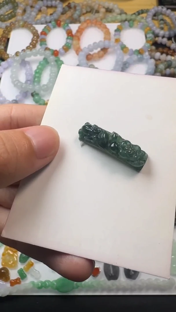 颈饰未镶嵌翡翠【闪购商品】 天然翡翠