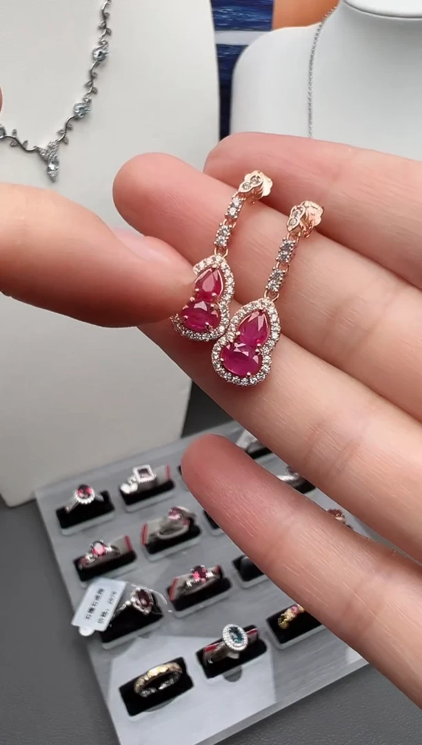 银S925镶嵌耳饰红宝石63