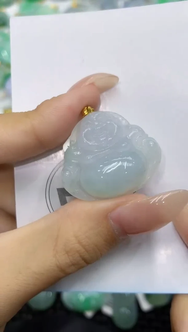 颈饰18K金镶嵌翡翠111111111111