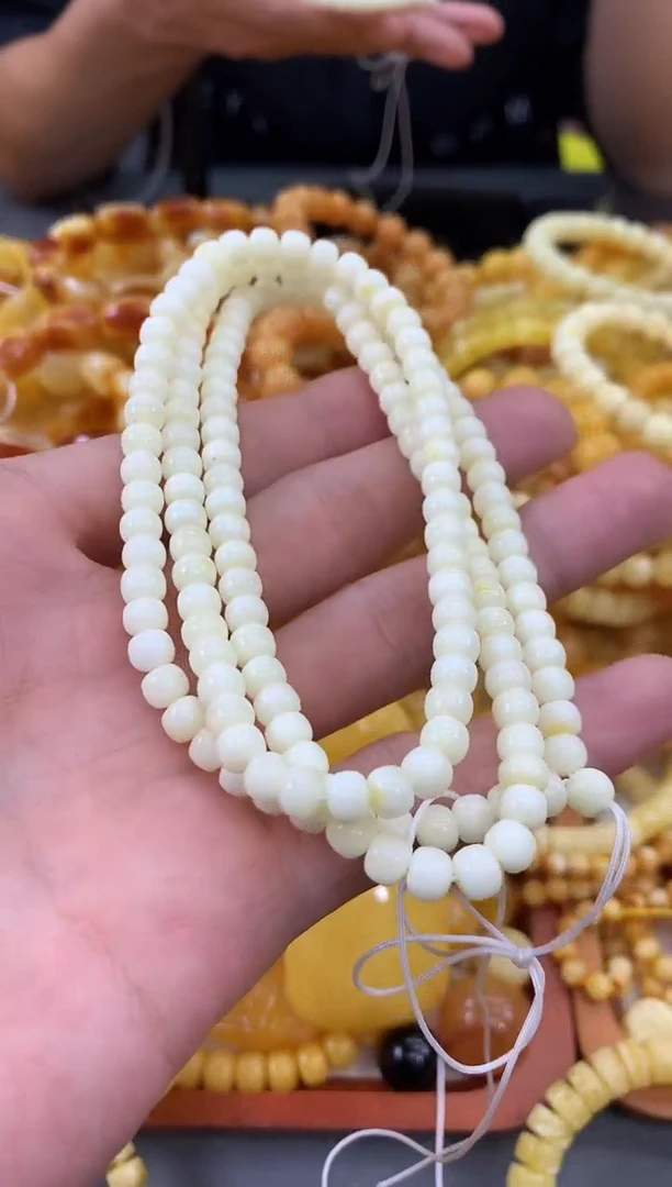 未镶嵌蜜蜡裸石链子