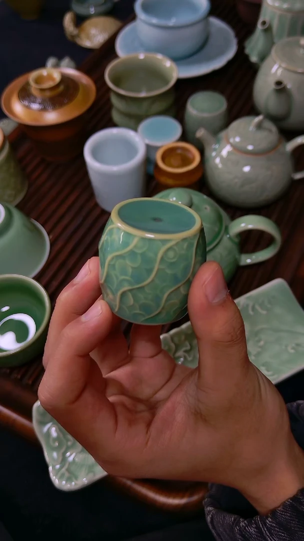 止和青禾圆鼓香插