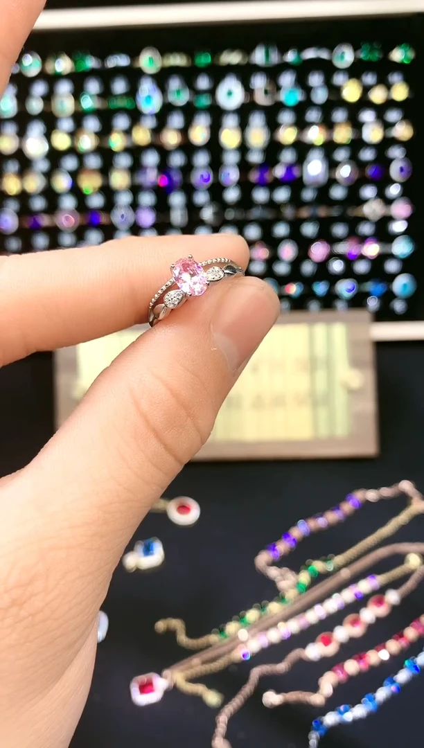 蓝宝石戒指银S925镶嵌......